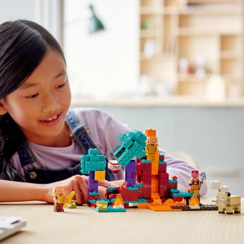 Image of LEGO Minecraft Warped Forest 21168 Toy Blocks|Present|Video Game|Boys|Girls|Ages 8 And Up|Multicolor