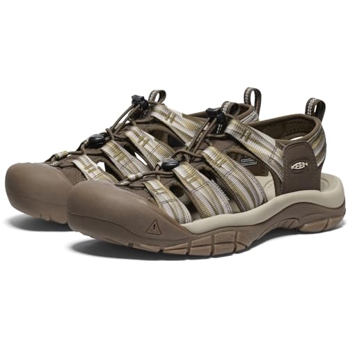 Image of KEEN Men's Newport H2 Closed Toe Water Sandals
