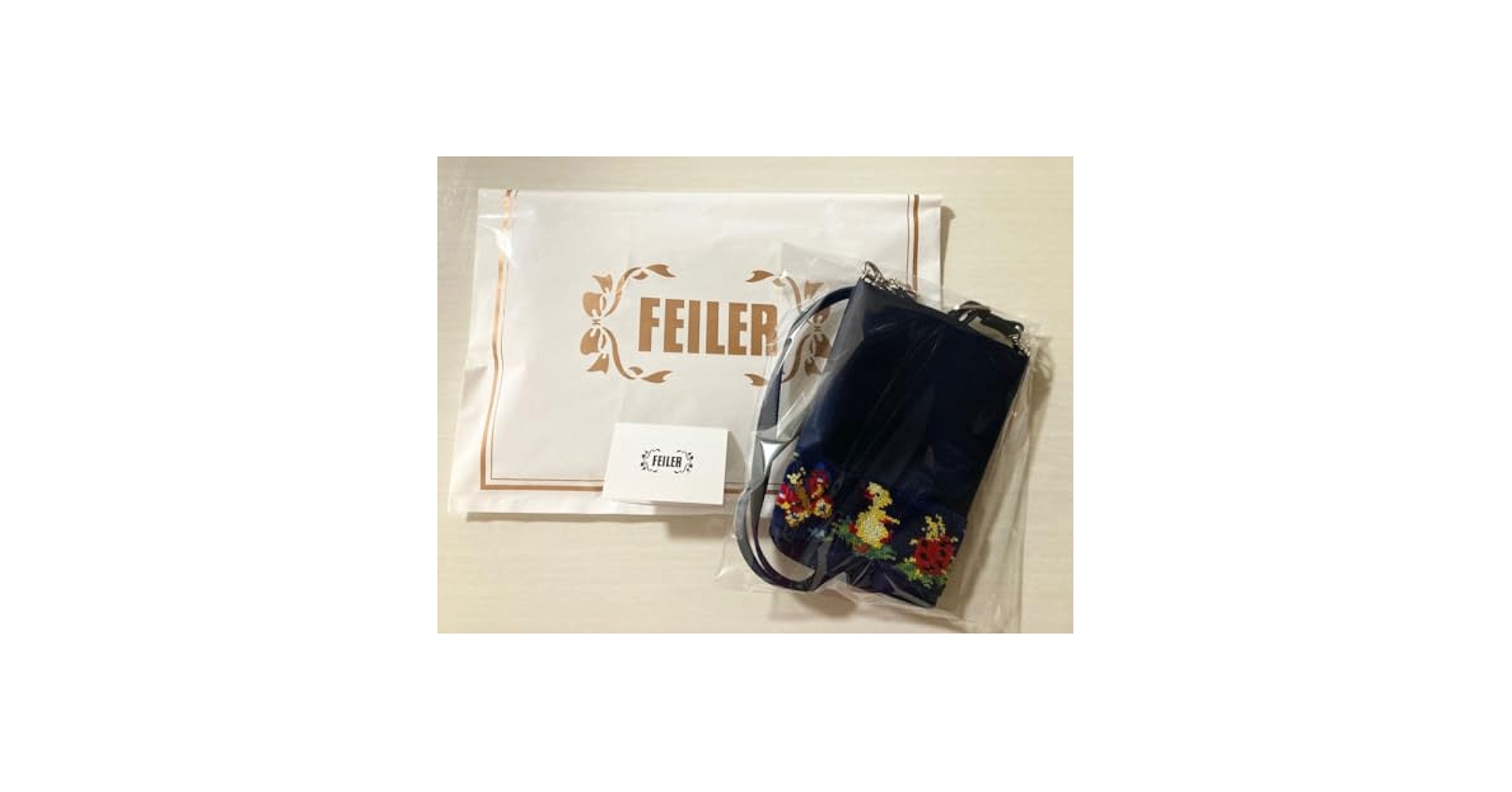 Amazon.co.jp: フェイラー スマホショルダー 学校フェイラー