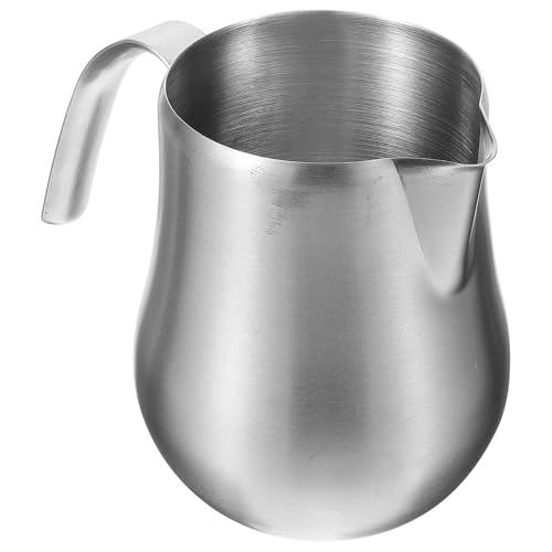 GRIRIW Jarra de Acero Inoxidable de 650 Ml con Asa Jarra de Leche para Café Espresso Multifuncional sin Tapa Uso Doméstico para Cocina y Profesionales del Café
