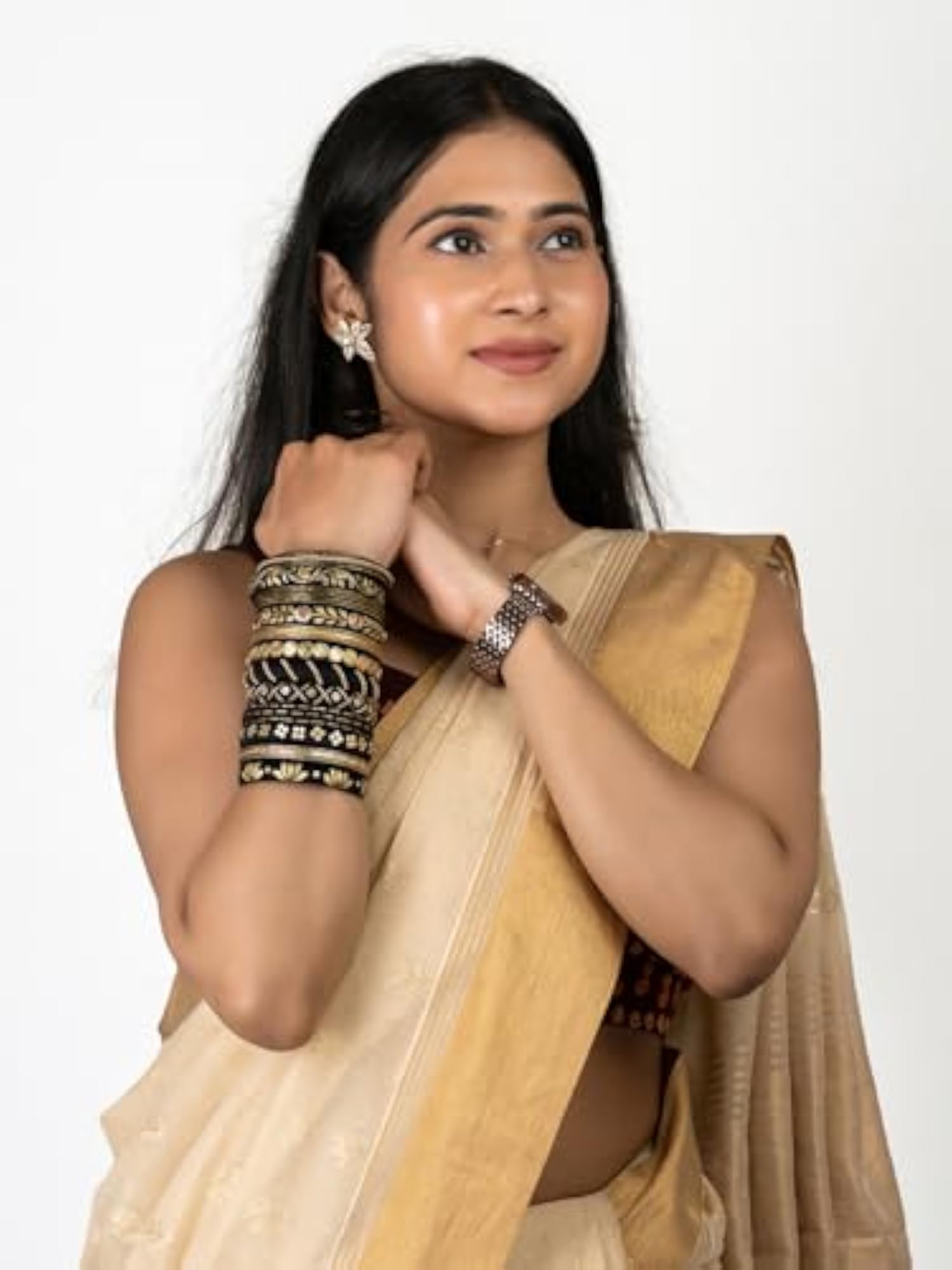 Women's Nisha Beads Handcrafted Cotton Thread Bangle Set, Size 2.8