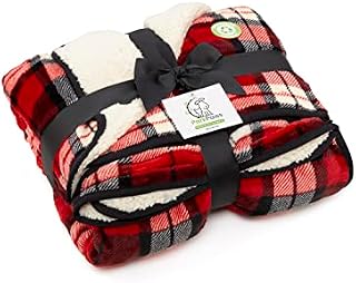 ParkPaws Reversible Fleece Blankets for Pets Two Sizes Large and Small for Puppy & Dog Blanket or Cat & Kitten Blanket, Super Soft, Recycled Fabric, Machine Washable Pet Throw (100 x 120cm, Red)