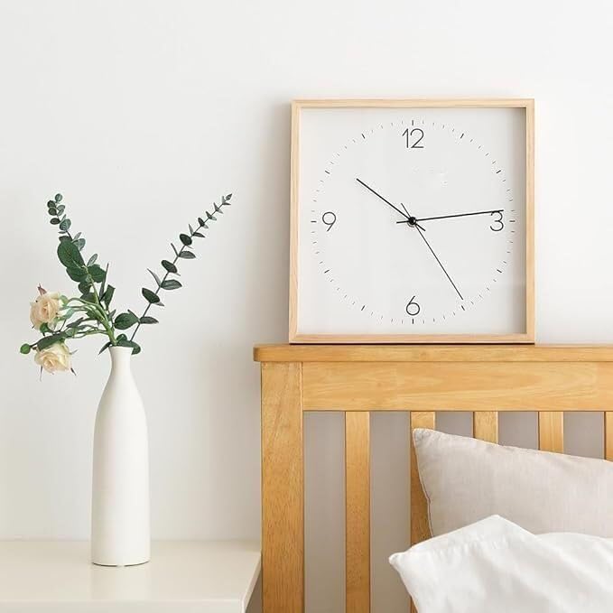 Horloge murale alimentée par pile pour une installation simple et rapide