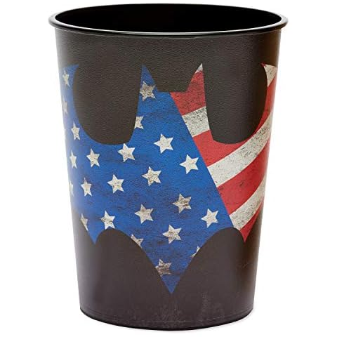 American Greetings Batman Memorial Day Party Supplies, Plastic Stadium Cups (8-Count) Cover