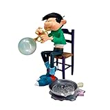 Sculpture en résine haute qualité avec finitions soignées et détails précis, reproduction fidèle du personnage dans une pose dynamique qui illustre parfaitement son esprit inventeur et créatif si caractéristique.