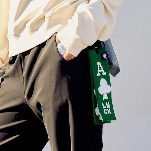 Image of ANDGOLF Pleats Ball Towel, Use to Wash My Ball and Club, Best Choice for Golf Gifts, Embroidered Golf Towels, Clip for Bags /Pants /Skirts, Durable Elastic Band, Colorful Fashion Golf Item (Green)