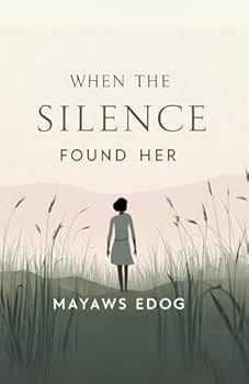 Paperback When the Silence Found Her Book