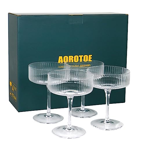 AOROTOE Coupe Glasses Set Of 4 Vintage Glassware Champagne Martini Cocktail Crystal Wine Glasses Fluted Ribbed Coupe Glasses Gifts Housewarming Weddings Aniversary 10 Oz