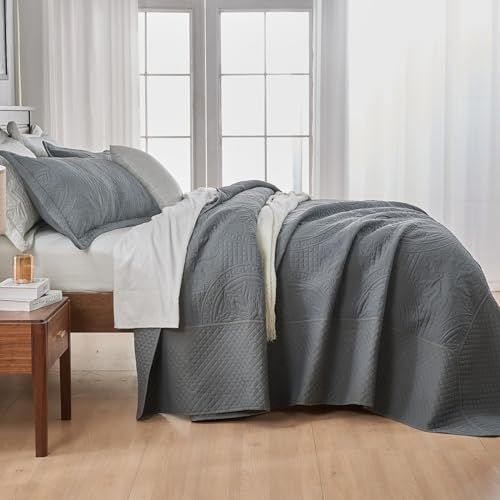 Image of Qucover King Size Bedspread Oversized, 3 Piece Oversized King Bedspread 128x120, All Season Lightweight California King Quilt Set, intage Persian Pattern, with 2 Shams, Dark Grey