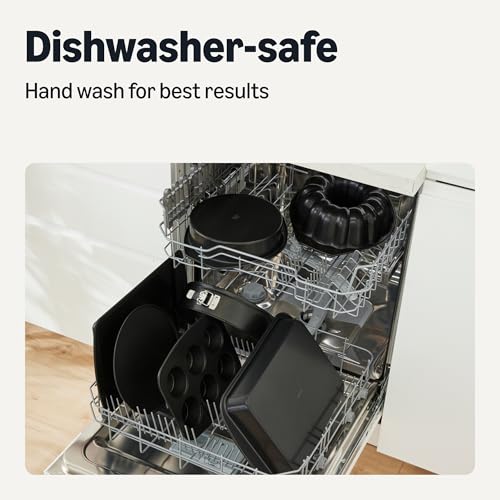 Amazon Basics Nonstick Bundt Pan, Dishwasher and Oven-Safe, 25.4 cm - Image 6