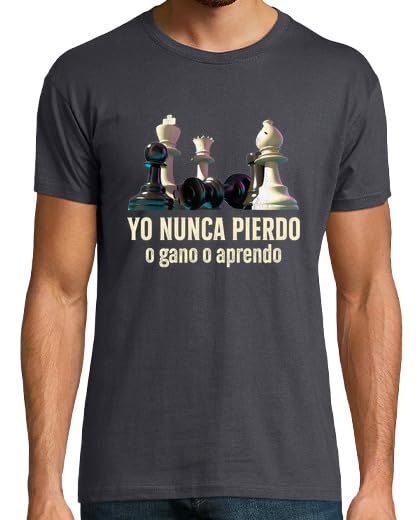 latostadora Camiseta Manga Corta Yo Nunca Pierdo Aprendo Frase Motivación Ajedrez para Hombre - Gris Ratón XL - Ref. 3406943-P