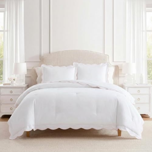 Image of Martha Stewart - King Comforter Set, Crisp & Smooth Bedding with a Cotton Percale Lightweight Feel, Reversible 3 Piece Bed Set with Matching Pillowcases (Simple Scallop Pink)