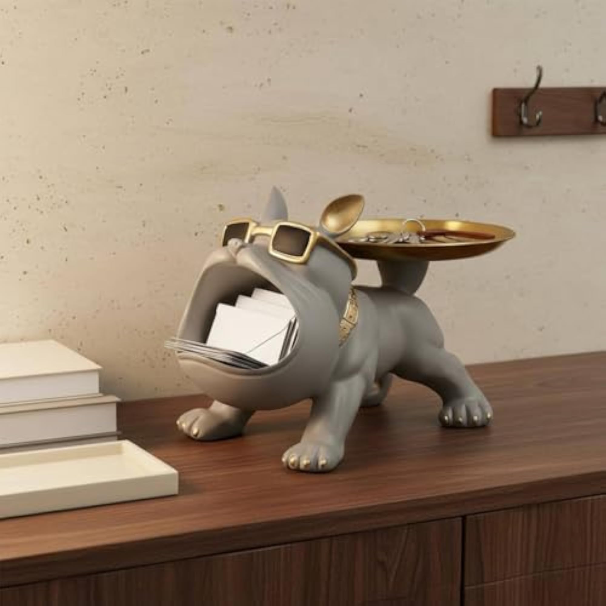 Luxury Look Resin Canine Key Bowl, Modern Design
