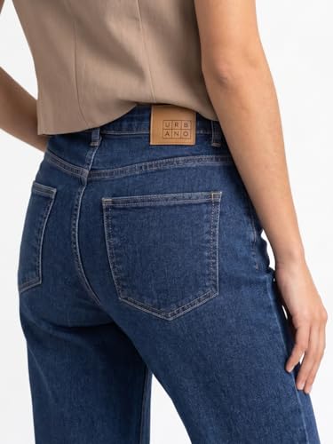 Image of Urbano Fashion Women's Mid Rise Bootcut Washed Jeans Stretchable