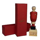 JUGOLÍN es el perfecto regalo para COLECCIONISTAS. Con más de un siglo entre nosotros, recuperamos el auténtico muñeco de futbolín de madera, pintado a mano, con una versátil utilidad y un diseño completamente nuevo, actual y creativo, amparado por una marca registrada propia: JUGOLÍN.