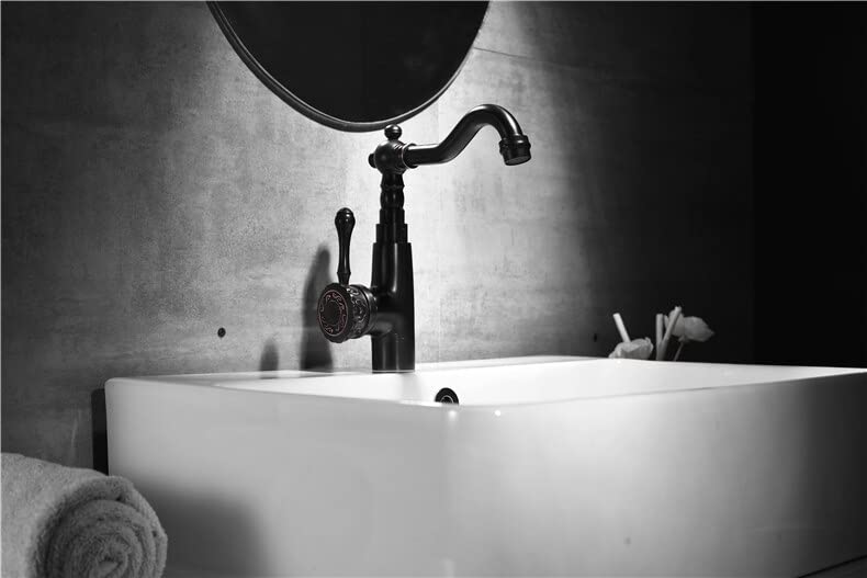 Mitigeur d'évier de salle de bain rotatif 360 eau chaude froide