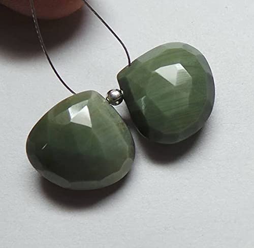 Gemme Cat's Eye naturelle taillée en cœur pour joaillerie fine