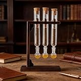 【Kit 5 Tubes en Verre + Support en Bois pour l'Entretien des Cigares】Comprend 5 tubes en verre transparent (chacun avec bouchon en liège hermétique) et un support en bois solide de 21 cm (8,26 pouces). Il organise les tubes de manière ordonnée et apporte une touche sophistiquée et rustique à votre station à cigares. Sa conception compacte s'adapte aux étagères, bureaux ou comptoirs de bar, idéale pour les salles privées ou les expositions de clubs.