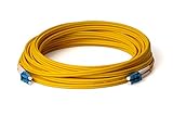 Conector: LC/UPC-LC/UPC, OS2 amarillo, dúplex, tipo de fibra simple, 9/125um, 3,00 mm, capa LSZH, 30 metros de longitud.