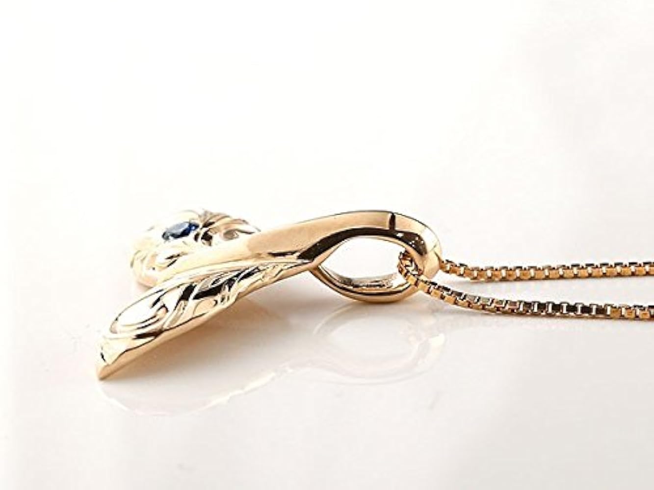 Amazon | [かざり屋] 18金 ネックレス ホエールテール クジラ 鯨