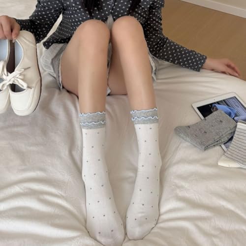 Image of 5 Pair Cute White Ruffle Ankle Socks - Women's Cottagecore Floral Crew Socks in Japanese Aesthetic Cotton