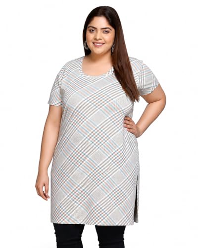 Image of In Love Women's All-Over Printed Cotton Plus Size Longline T-Shirt with Pockets