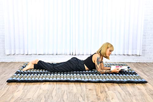 Image of Leewadee - Foldable Floor Mattress - Japanese Roll Up Futon -Trifold Tatami Mat- Guest Floor Bed - Camping Mattress - Thai Massage Mat, Kapok Filled, 75 x 57 inches, Blue