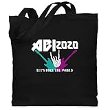 Baumwolltaschen sind der letzte Schrei: Die Stofftasche mit langen Henkeln ist mit 42 x 38 cm eine große Tasche mit viel Platz zum Einkaufen – Witzige Motive runden die Jutetasche aus 100% Baumwolle ab