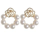 Pendientes de tuerca y aro de perlas con camelia hueca en oro para mujer, joyería suave y lujosa para el uso diario, citas, cumpleaños y San Valentín