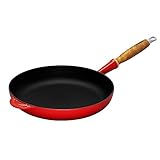 LE CREUSET Sartén de Hierro Fundido con Mango de Madera, Redonda, diametro 24 cm, Apto para Todas Las Fuentes de Calor, Incluso inducción, Cereza