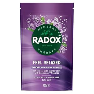 Radox Lavender Scent Aromatherapy Bath Salts 900 G