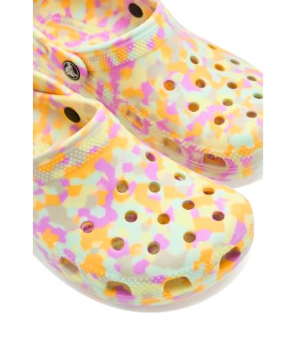 Image of Crocs Unisex-Child Classic Graphic Clog