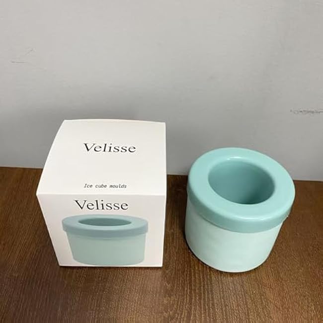 72 Quart Clear Plastic Storage Bin with Blue HI-RISE Lid, Adult