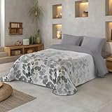 ❄️ Confort envolvente para el invierno - Disfruta de un descanso cálido y agradable gracias a su relleno de 300g/m², ideal para los meses más fríos. Su diseño acolchado con tacto pluma ofrece una sensación de abrigo suave y ligera, perfecta para dormir profundamente toda la noche.