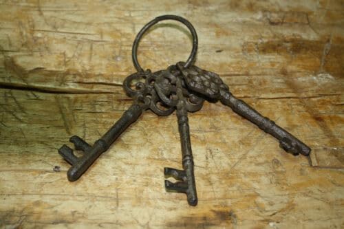 Vintage Set of 3 CAST IRON JAIL Keys House RUSTIC