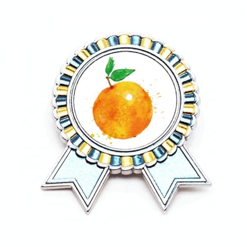 Broche motif aquarelle fruit orange en métal pour accessoiriser un manteau en automne