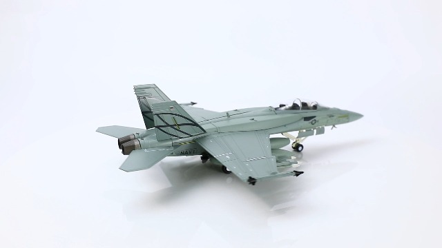 Amazon.com: NUOTIE 1/72 F/A-18F Ultimate Hornet Diecast Alloy
