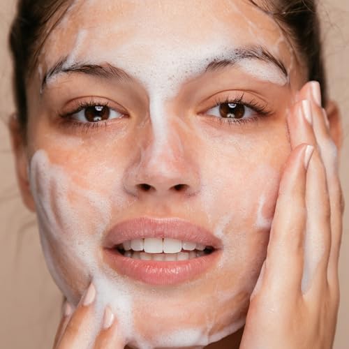 The Face Shop White Seed Exfoliating Cleansing Foam | Face Wash, Deep Clean, Complexion Brightening, Dead Skin Removal | Skin Texture & Clarity Improvement, Dullness Reducing, 5.07 Fl Oz - Image 4