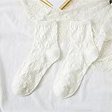 Detalles exquisitos: material que absorbe la humedad para garantizar una ventilación suave de los pies, mantenerlos secos y sin olores; la zona de los dedos sin costuras puede evitar el desgaste. Fortalecer el talón puede reducir la fricción y proporcionar una sensación más cómoda.