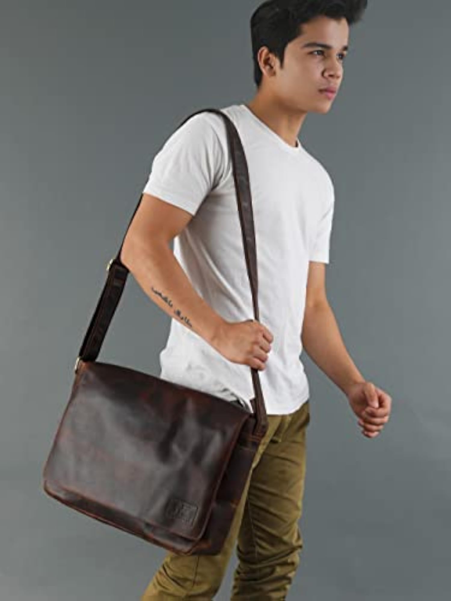 Kayden Leather Crossbody Messenger Bag for Men