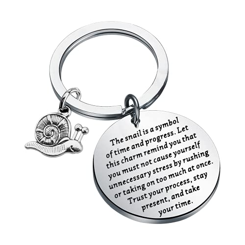 MAOFAED Snail Keychain - Inspirational Gift: The Snail Symbolizes Time & Progress