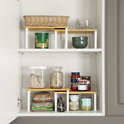 SONGMICS Organizzatori da Cucina, Set di 4 Scaffali da Banco, Portaoggetti per Armadietto, Impilabile, Espandibile, Metallo e Legno Ingegnerizzato, Bianco Nuvola e Beige Naturale KCS010N01 - Immagine 3