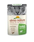 Almo Nature Katzenfutter mit Huhn im praktischen Beutel, Anti-Haarkneuel,30 x 70 g