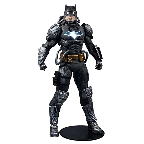 Con dettagli e colori precisi MCFARLANE TOYS FIGURA DC MULTIVERSE BATMAN HAZMAT SUIT GOLD ETIQUETA LUZ LOGO BATMAN