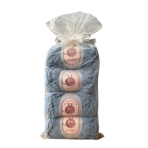 Thoughtful Stitch Lot de 4 pelotes de fil de coton pour crochet - 50 g - Fil de coton pour crochet, tricot, projets de bricolage, torchons - Coton doux et durable (bleu laiteux) Cover