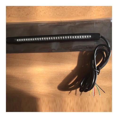 Feu arrière de frein à LED pour moto Bobber avec clignotant intégré et plaque