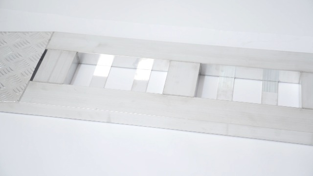 Rampas para trailer de aluminio 72" x 15" 6800 lbs miniatura 7