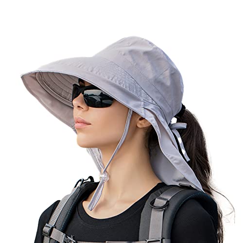 INSISMY Chapeau de Soleil Femmes Outdoor Anti UV Chapeau à Large Bord Pliable Chapeau avec Trou pour Queue de Cheval Chapeau de Jardinage à Mentonnière Réglable et Rabat de Cou