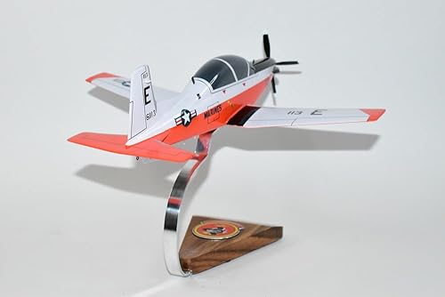 Miniatura 3 de Squadron Nostalgia LLC Beechcraft® T-6b Texan II, VT-2 Doerbirds (Marines), modelo a escala de caoba de 12 pulgadas