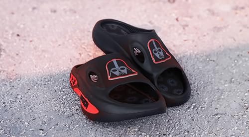 Ground Up Men's Star Wars Darth Vader Comfort Slides3